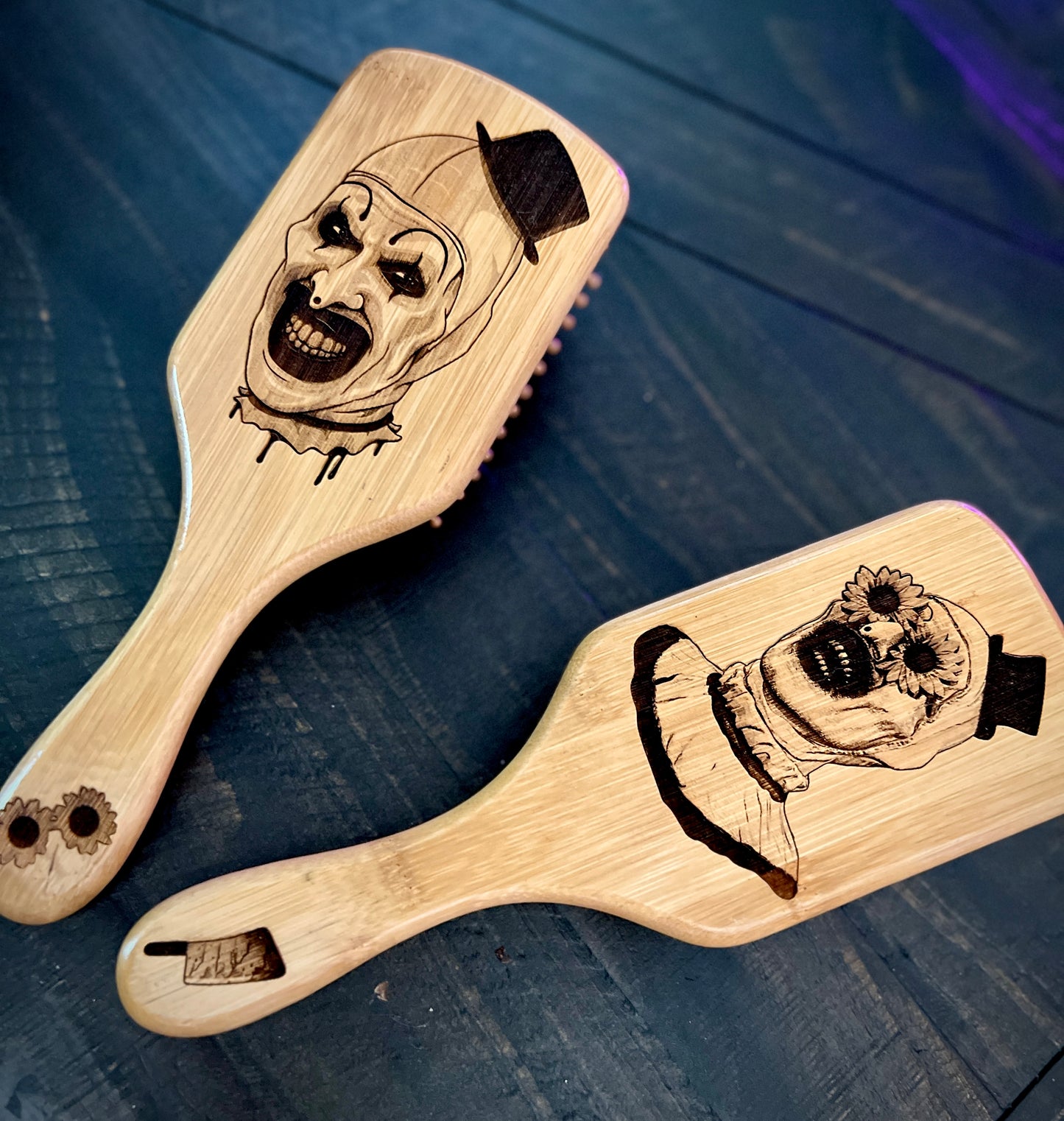 Hairbrush - Art the Clown Engraved on Bamboo Terrifier