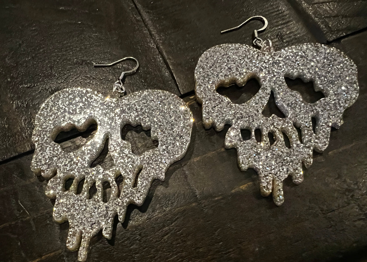 Earrings - Poison Heart Dangle