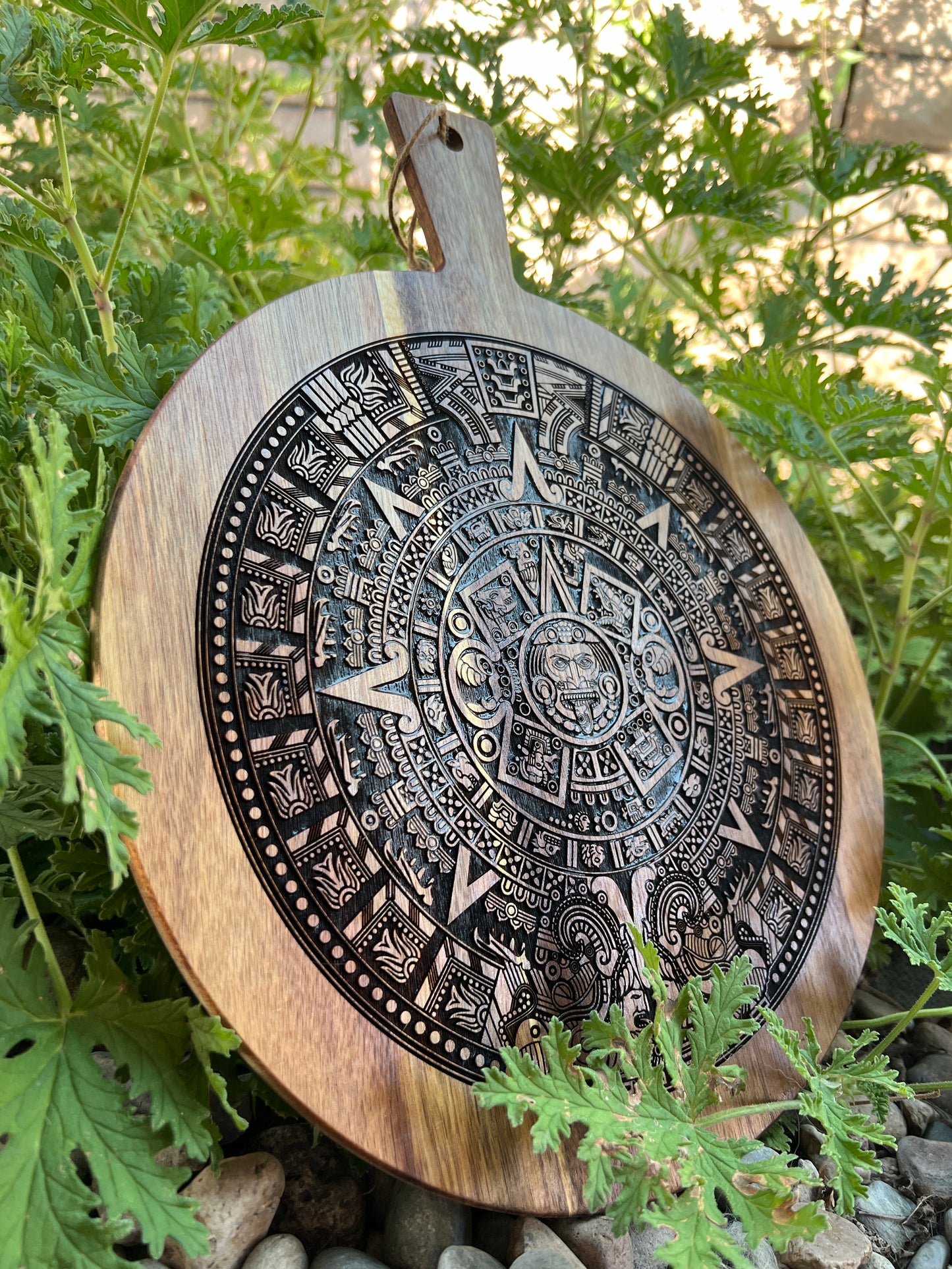 Charcuterie & Cutting Board - Aztec Calendar engraved on beautiful round acacia