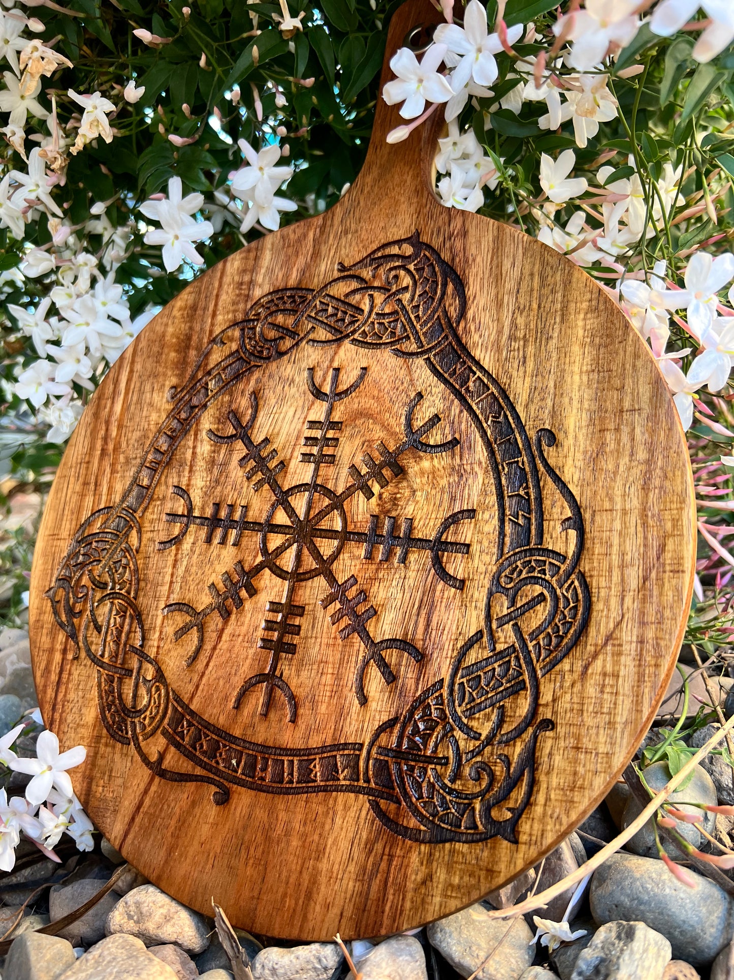 Charcuterie & Cutting Board - Aegishjalmr Helm of Awe and Terror" engraved on beautiful Acacia