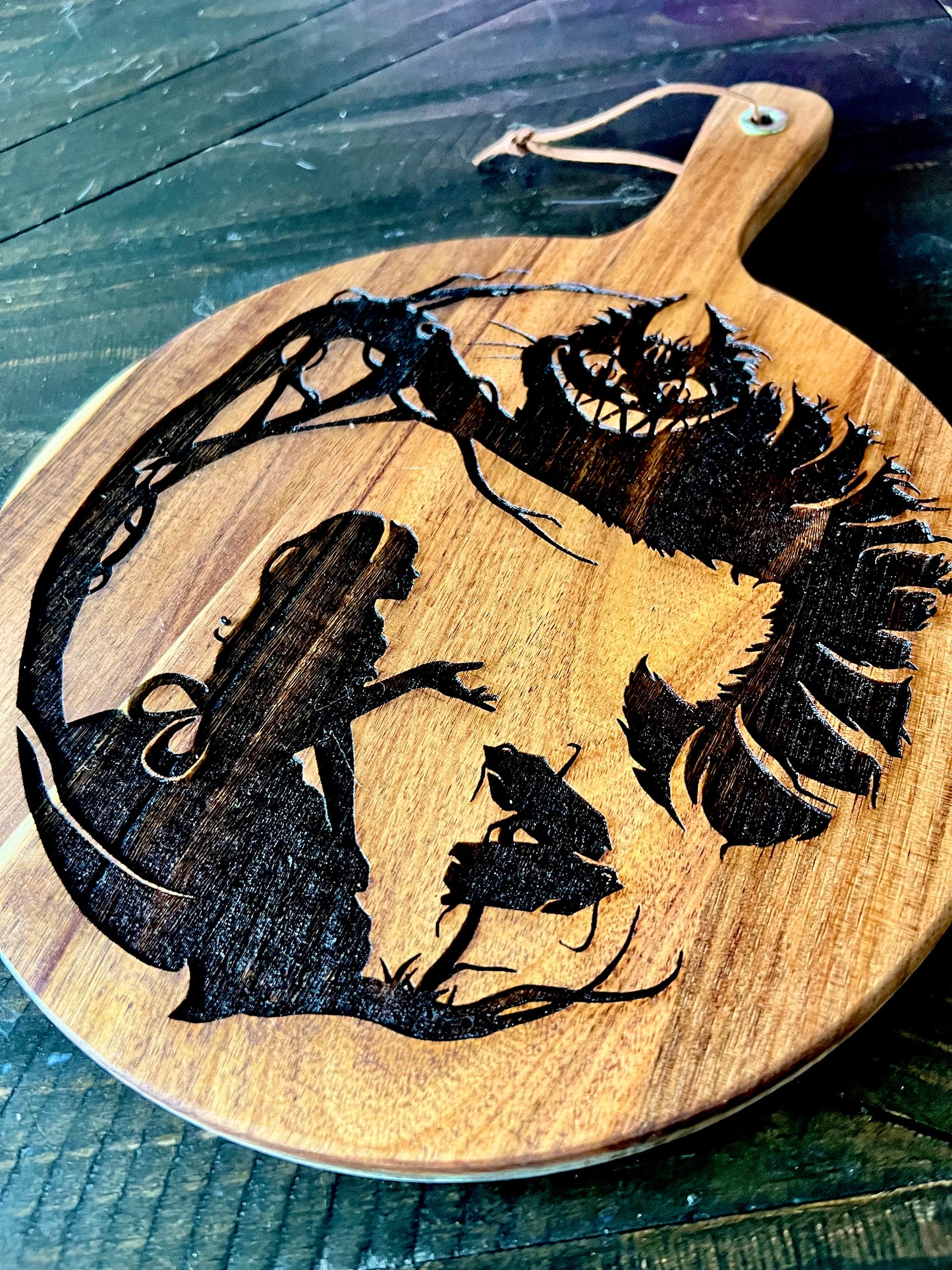 Charcuterie & Cutting Board - Alice in Wonderland engraved on beautiful Acacia wood