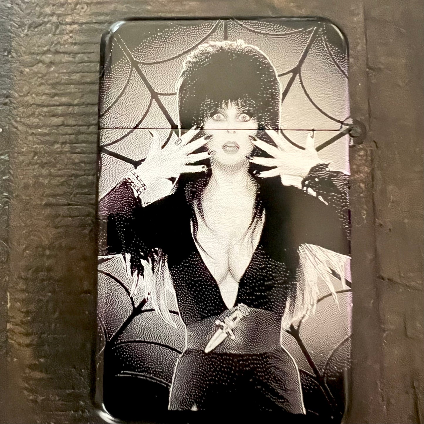 Lighter - Elvira Engraved Refillable Butane Mistress of the Dark