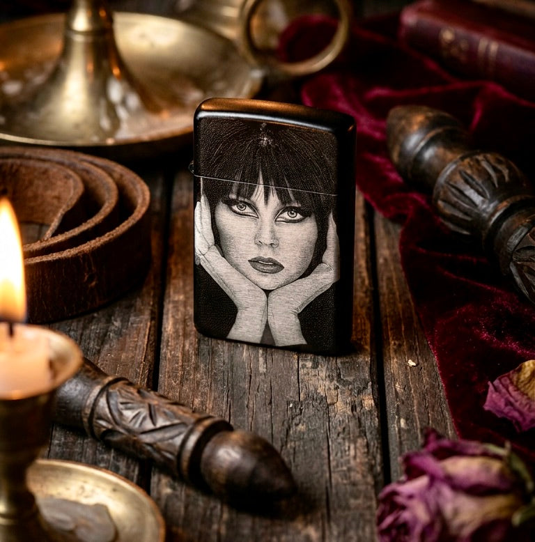 Lighter - Elvira Engraved Refillable Butane Mistress of the Dark