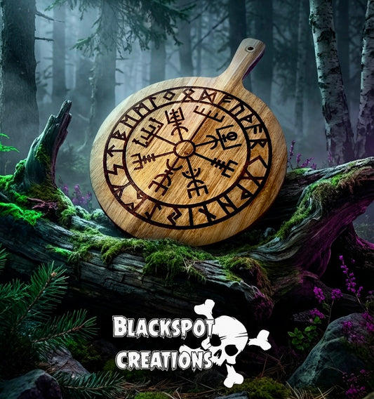 Charcuterie & Cutting Board - Vegvísir “The Viking Compass” engraved on beautiful Acacia