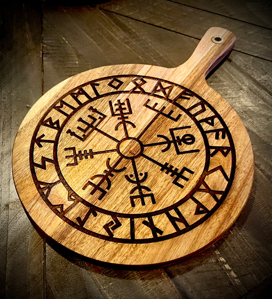 Charcuterie & Cutting Board - Vegvísir “The Viking Compass” engraved on beautiful Acacia