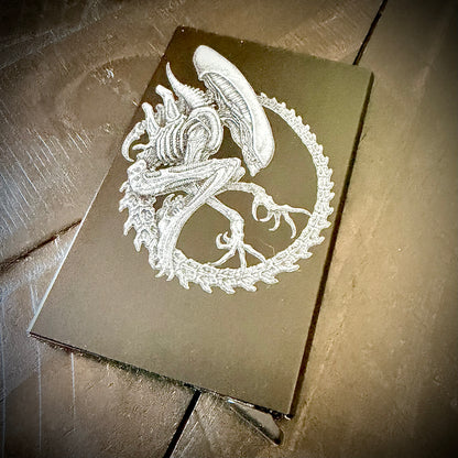 Wallet - Alien Xenomorph engraved metal card wallet