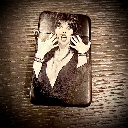 Lighter - Elvira Engraved Refillable Butane Mistress of the Dark