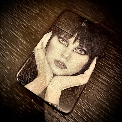 Lighter - Elvira Engraved Refillable Butane Mistress of the Dark