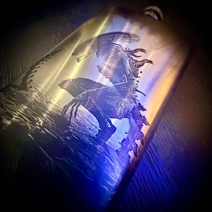 Flask - Alien Xenomorph design 2 Stainless Steel 8oz (includes funnel)