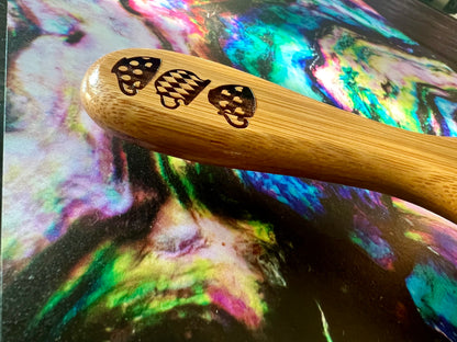 Hairbrush - Cheshire Cat Engraved on Large Bamboo Paddle Handle