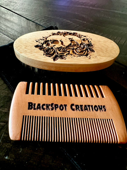 Beard Brush - Skulls & Roses w/ comb and travel bag