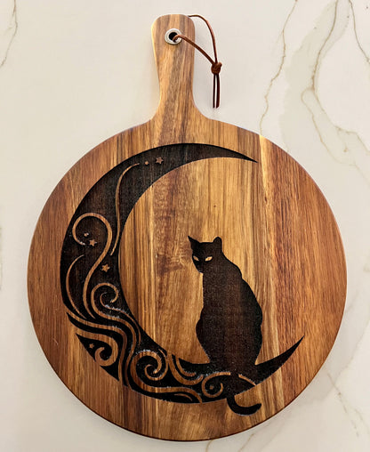 Charcuterie & Cutting Board - Cat & Moon "Starry Eyes" engraved on beautiful Acacia
