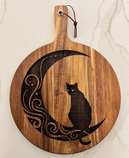 Charcuterie & Cutting Board - Cat & Moon "Starry Eyes" engraved on beautiful Acacia