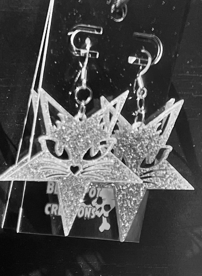 Earrings - Catagram