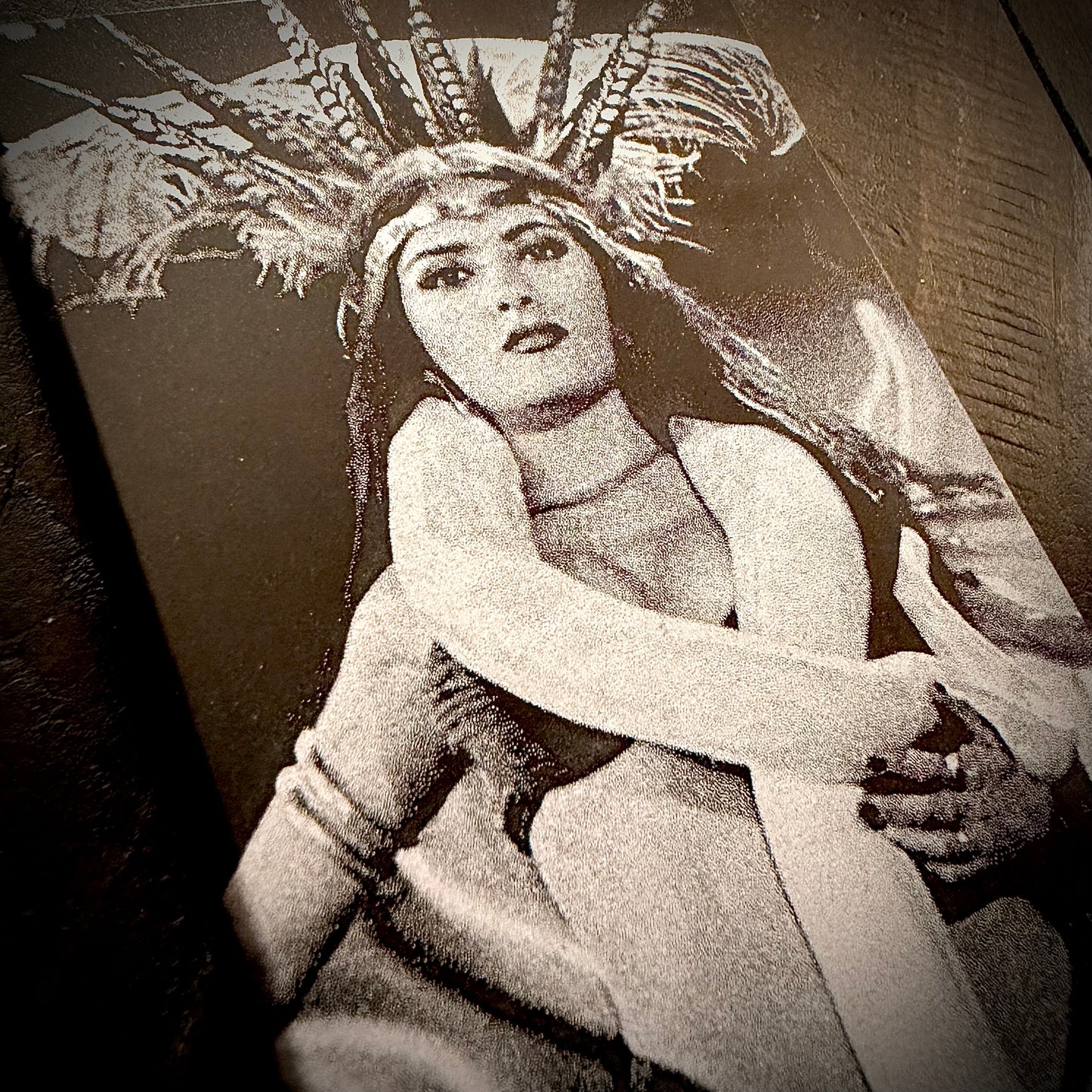Wallet - From Dusk Till Dawn engraved metal card wallet Salma Hayek