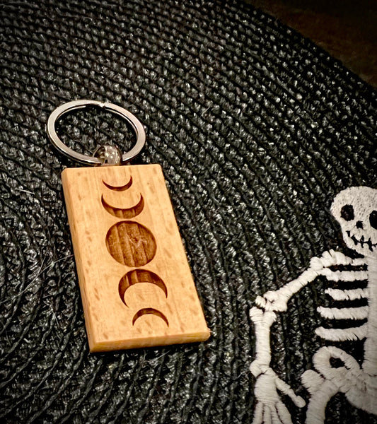 Keychain - Moon Cycle engraved on bamboo